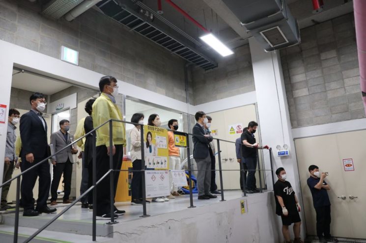 창원시설공단, 수영장 유충 관련 ‘민관합동 TF’ 본격 가동