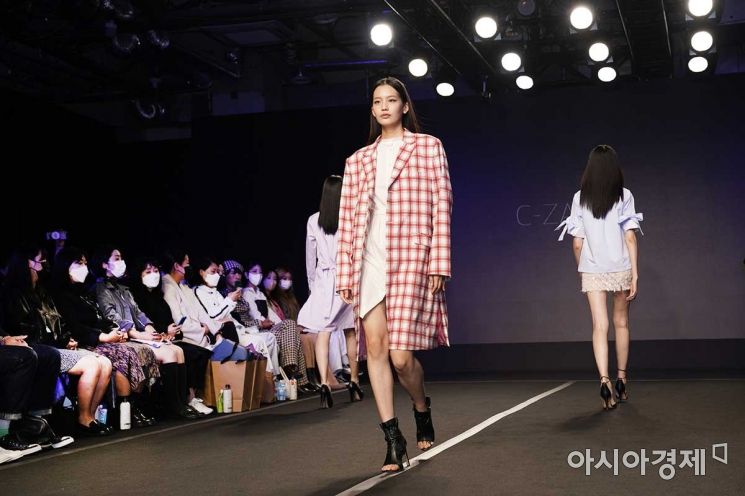[포토]패션문화마켓 '패션코드' 패션쇼 개최