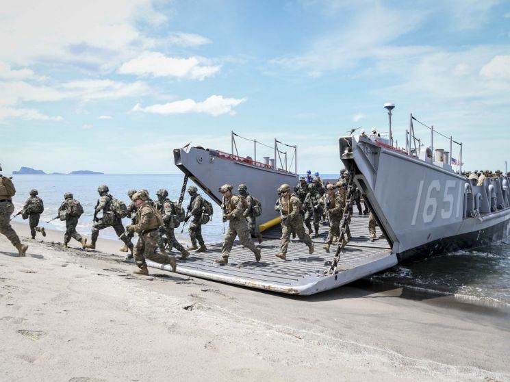 [양낙규의 Defence photo]해병대 참여한 카만닥훈련은