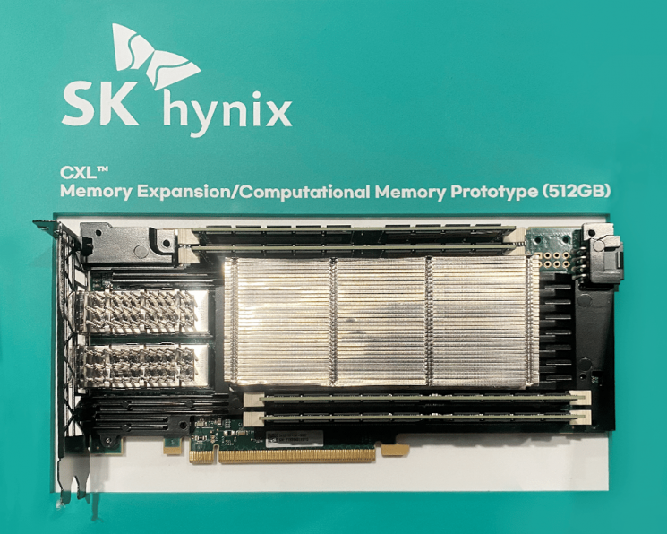 OCP 글로벌 서밋 2022에서 공개된 CMS(Computational Memory Solution) 모습.(사진제공=SK하이닉스)