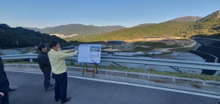 조명래 창원 제2부시장, 천선매립장 주요 현안사항 점검