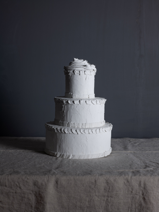 Cake, Archival pigment print, 70x52.5cm, 2022. 사진제공 = 스페이스 윌링앤딜링