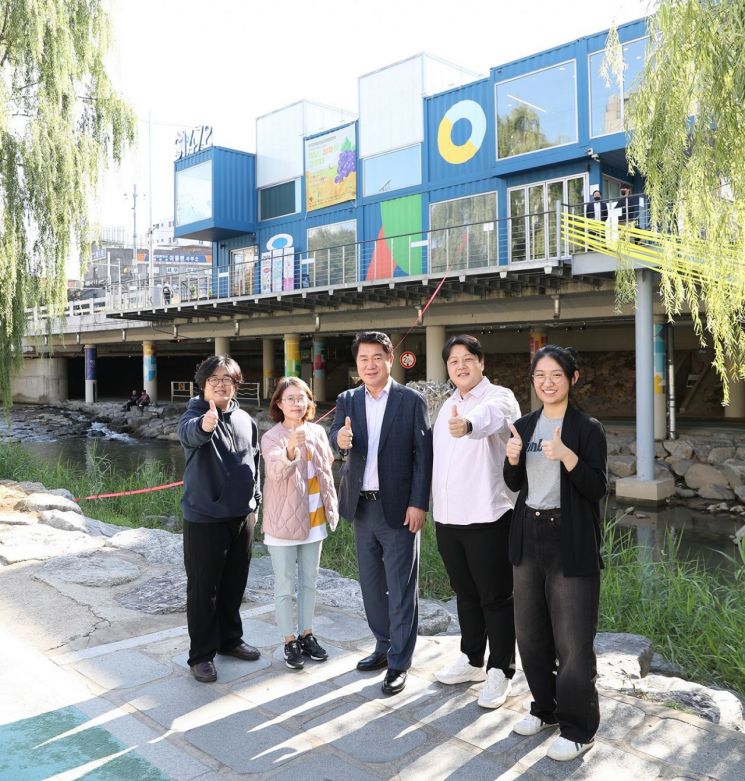 관악구, 전국 최초 ‘청년문화국’ 신설... 중랑구, 주민공약평가단 출범