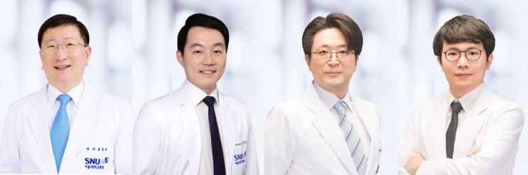 왼쪽부터 서울대병원 혈액종양내과 윤성수, 고영일 교수, 임상유전체의학과 윤홍석, 이성영 교수.