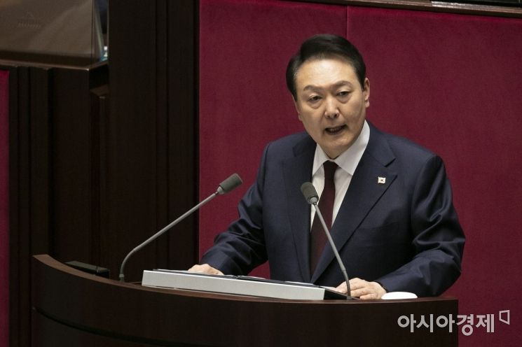 민주당 헌정사상 첫 대통령 시정연설 '보이콧'