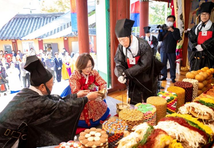 [포토]류경기 중랑구청장 제1회 중랑구어울림생활체육대회 참석 