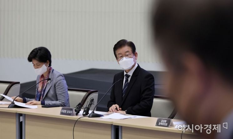 이재명, 방산주 보유 논란에 현대중공업 등 주식처분…1675만원 손실