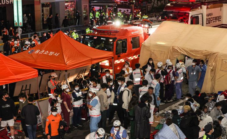 "시간·장소별 인구밀집도 예측, 질서관리 법제화"…전문가들 제언