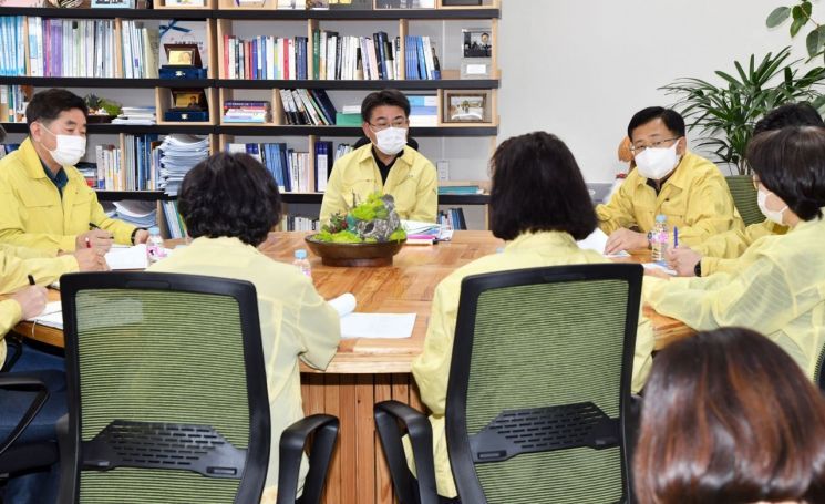 [이태원 참사] 마포· 영등포 · 노원구 등 이태원 참사 대책회의 개최... 모든 행사 취소 