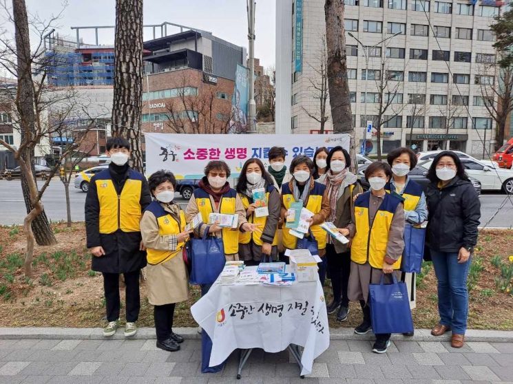 도봉구, 심정지 환자 살리는 '구민 심폐소생술 교육' 상시 운영