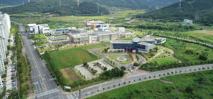 대구경북 경제자유구역 211만평 확장 … 최삼룡 청장 ‘5대 혁신전략’ 발표