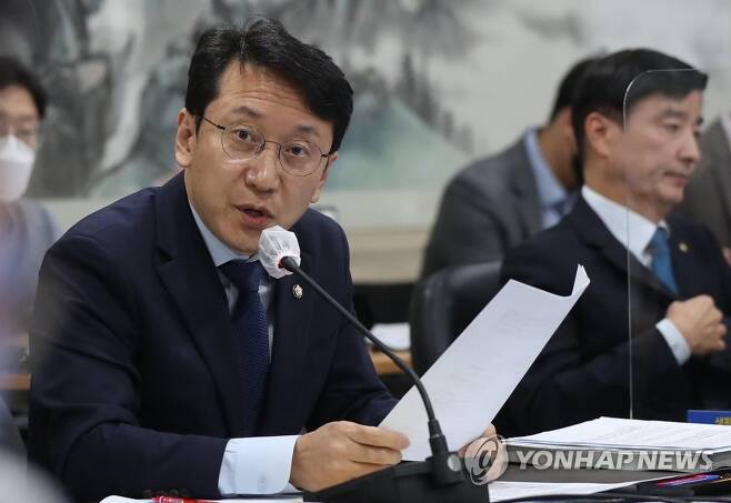 이태원 참사 첫 신고 3분 전에도 “숨이 막힌다” 신고 접수