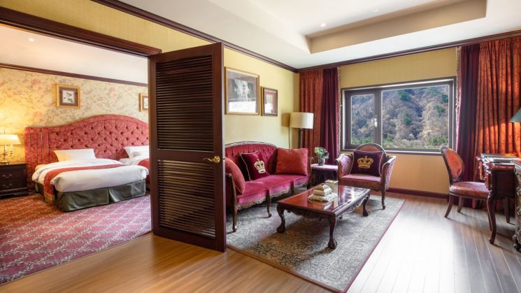 "박물관 품은 호텔" 켄싱턴호텔 설악, 월드 럭셔리 호텔 어워즈 2022 수상