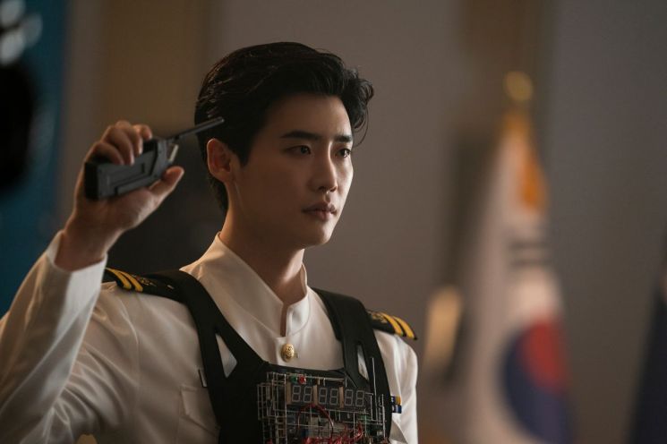 [슬씨네] 김빠진 콜라 같은 ‘데시벨’ … 미덕은 잘생긴 ‘김·이·차’