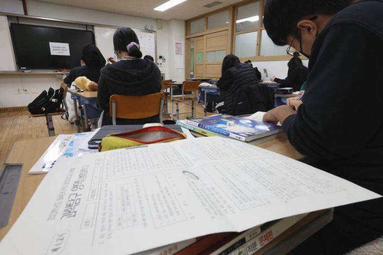 “ADHD 약이 집중력 높인다?”…수능 앞두고 먹으면 안 되는 이유