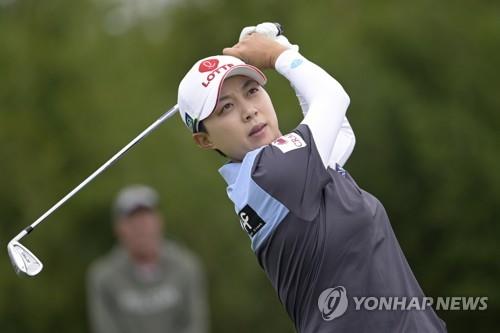 김효주가 펠리컨 챔피언십 최종일 3번 홀에서 티 샷을 하고 있다. 벨에어(미국)=AP연합뉴스
