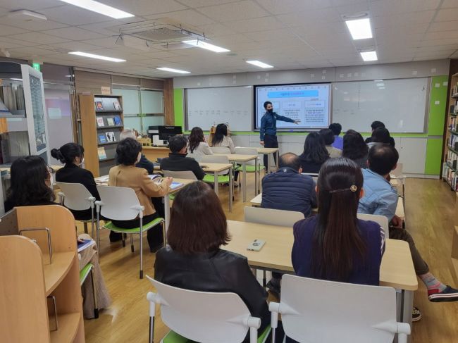 장성경찰서, 백암중 교사 대상 아동학대 예방 교육 실시