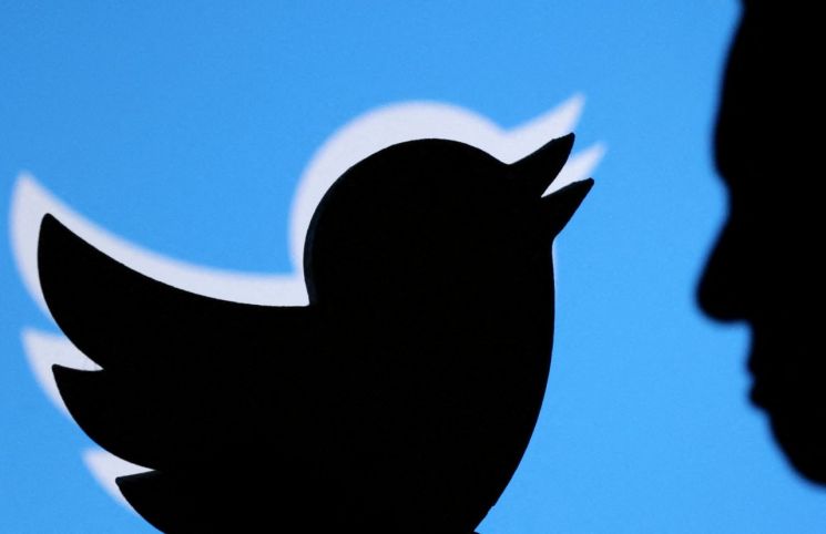 머스크의 트위터, '코로나 가짜뉴스 규제' 철회 