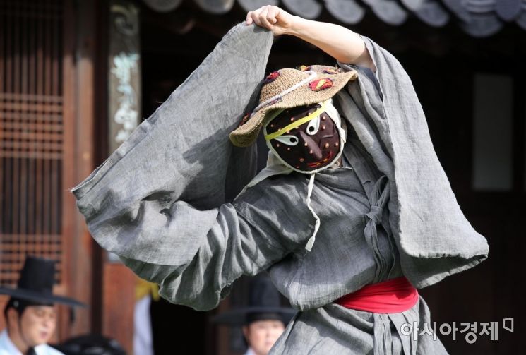 [포토] '한국의 탈춤' 유네스코 인류무형문화유산 등재