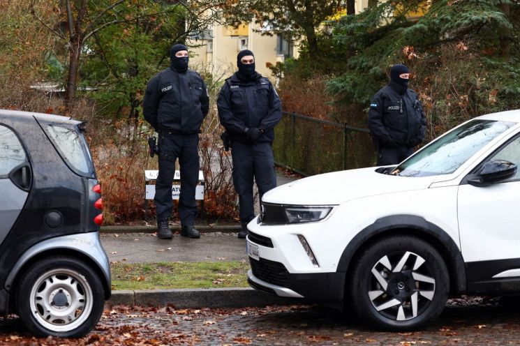 독일 '의회 무장공격 계획' 혐의…테러단체 25명 검거