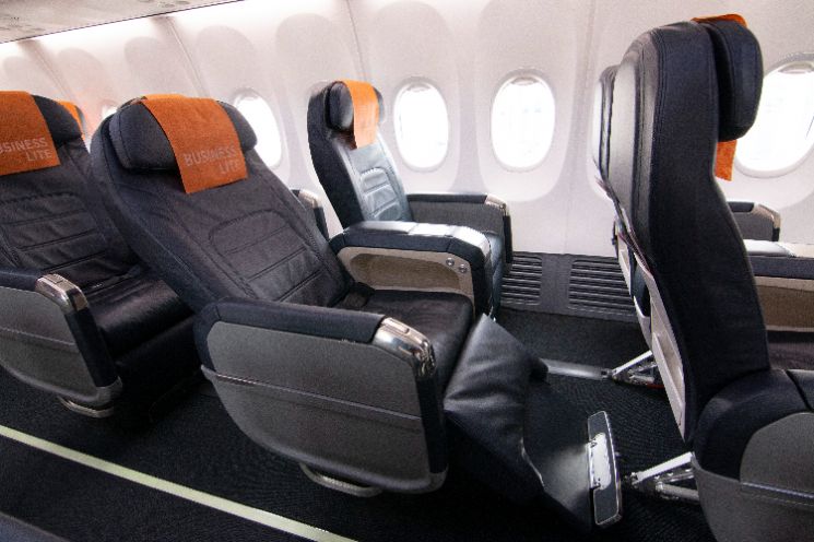 제주항공 "프리미엄 이코노미 좌석 ‘비즈라이트’ 인기"