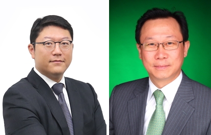 백인환 대원제약 사장(왼쪽), 어진 전 안국약품 부회장.