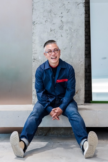 [책담]매출 1조 신화…"해낼 수 있다는 끈기, 자신을 믿어라"