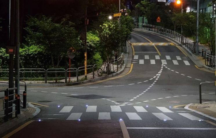 활주로형 횡단보도
