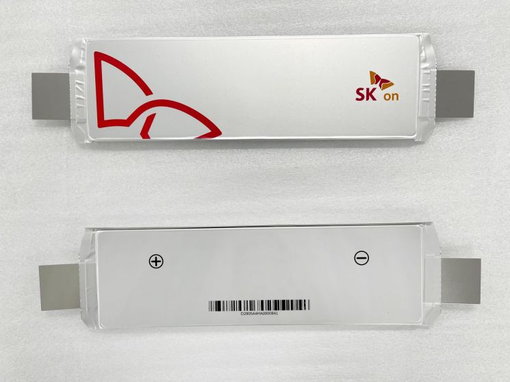 ‘CES 2023’ 내장기술 분야에서 최고 혁신상을 수상하고, 전시가 예정된 SK온의 SF배터리(Super Fast Battery). 사진=SK이노베이션 제공