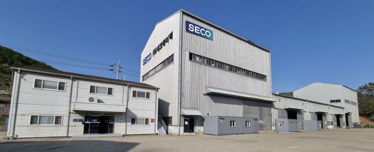 경남 창원시 진해구 세코하이텍.