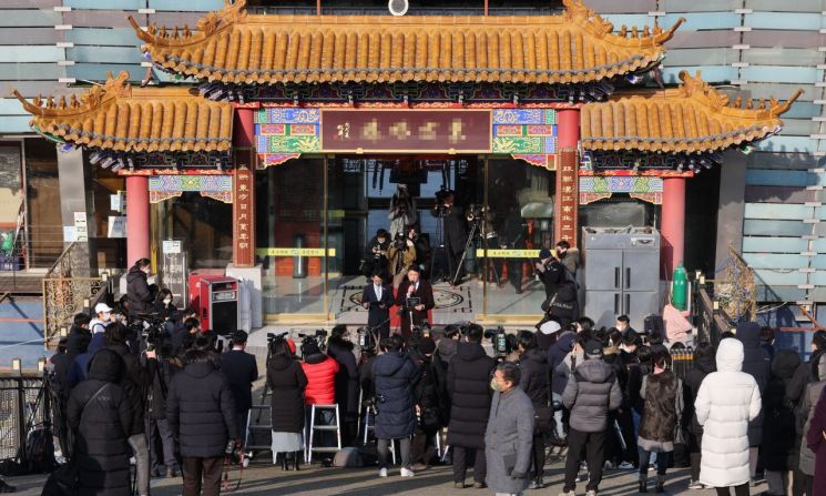 '中비밀경찰' 의혹 중식당 "반중 인사 강제송환 없어"