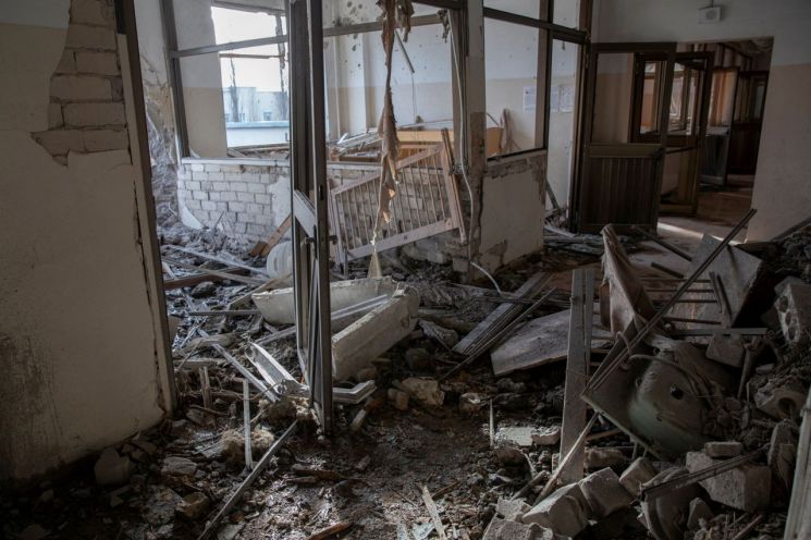 러시아군 공습으로 우크라이나 헤르손의 한 어린이 병원이 폐허로 변해 있다. 사진은 기사의 특정 내용과 관련 없음. 사진=로이터·연합뉴스