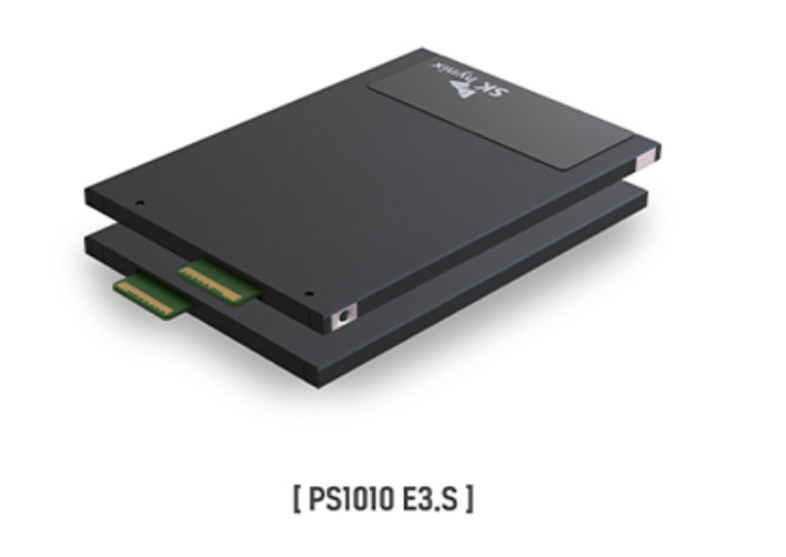 기존 제품보다 전성비를 75% 개선한 SK하이닉스의 기업용 SSD(솔리드스테이트드라이브) 신제품 'PS1010'.(사진제공=SK하이닉스)