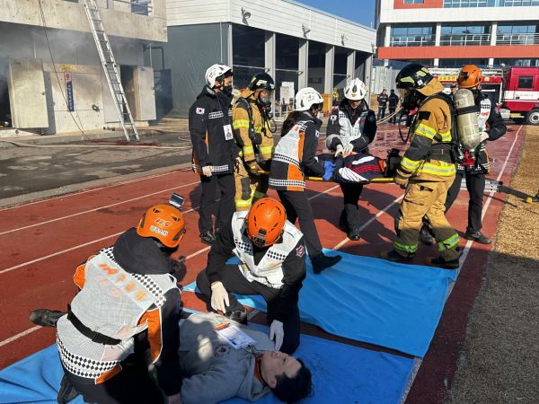 광주·전북 신임소방공무원들, 재난현장 구급대응 실제 훈련 대응