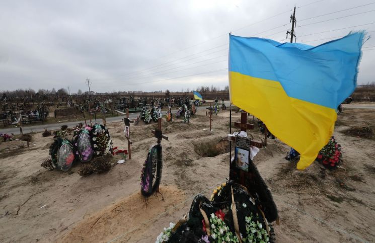 13일(현지시간) BBC에 따르면 우크라이나 국방부 장관이 우크라이나가 사실상 북대서양조약기구(NATO·나토) 회원국이라고 주장했다. [이미지출처=연합뉴스]