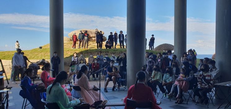 ‘귀비go! 검은 토끼를 찾아라’, 포항문화재단 운영