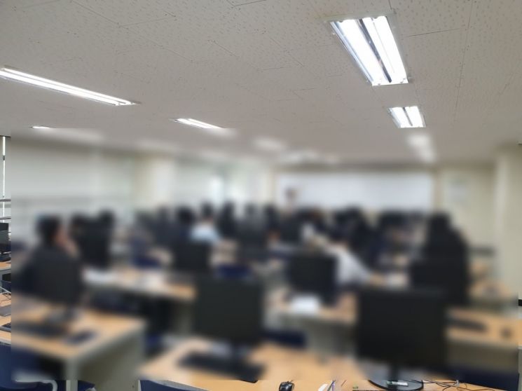 "이 자격증 따면 月1000만원 법니다"…알고보니 민간업자 과장광고