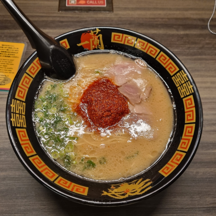 [일본人사이드]日여행 필수음식 '이치란 라멘' 창업자, 요시토미 마나부