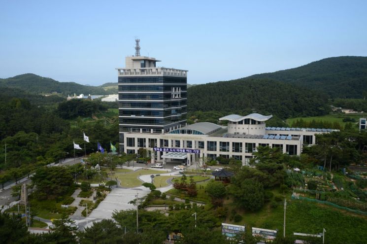 기장군, 농업기술센터 ‘2023년 국화분재 재배기술 교육’ 실시