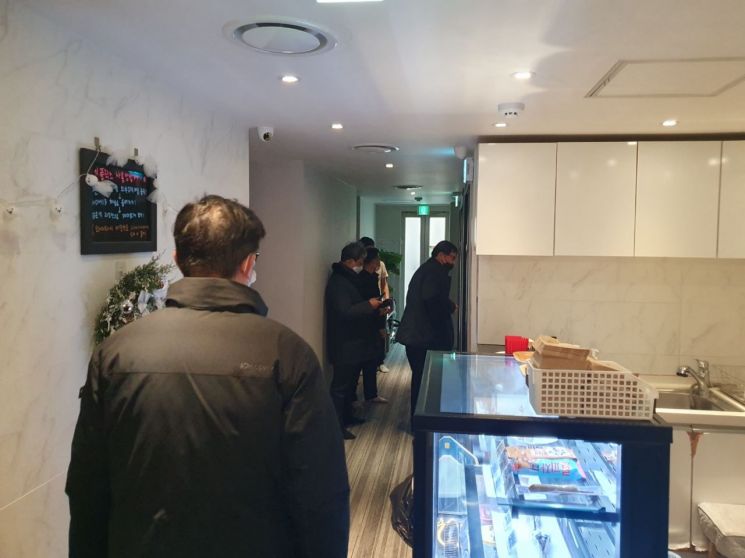 청소년 탈선 전락 ‘룸카페’ 집중단속 착수