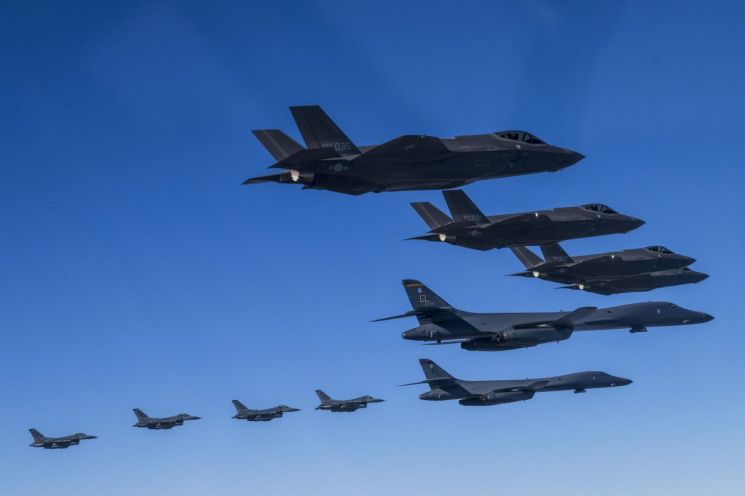 [양낙규의 Defence photo]한미전략자산의 위용