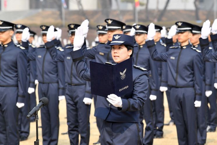 '수영 국대' 출신 김민주 선수, 공군사관학교 수석입학