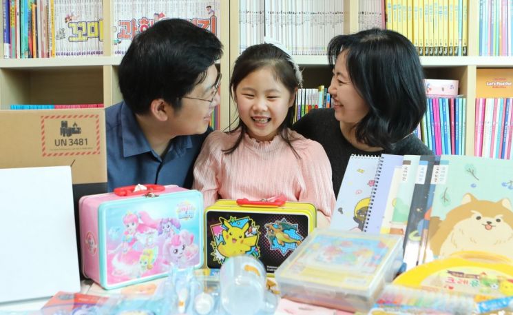 LG이노텍, 초등 입학 임직원 자녀에 노트북·학용품 '통 큰' 선물 