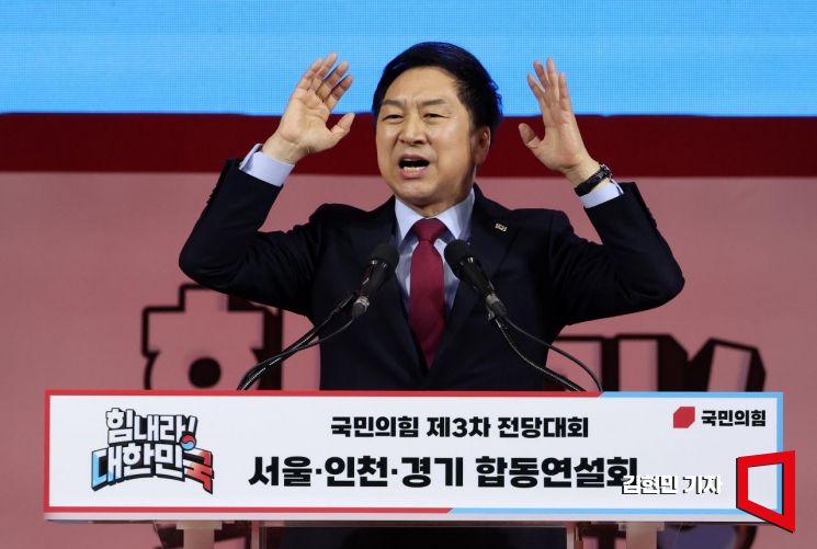 "대통령 팔이"…김기현 사퇴 압박하는 황교안