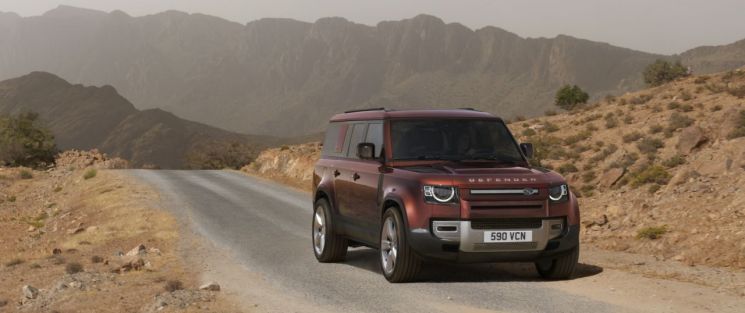 Land Rover Launches 8-Seater Off-Roader 'Defender 130' in Korea