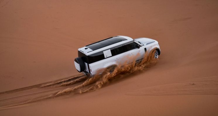 Land Rover Launches 8-Seater Off-Roader 'Defender 130' in Korea