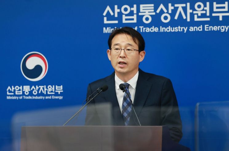정부, 한일 수출규제 협의 진행…WTO 분쟁 잠정 중단