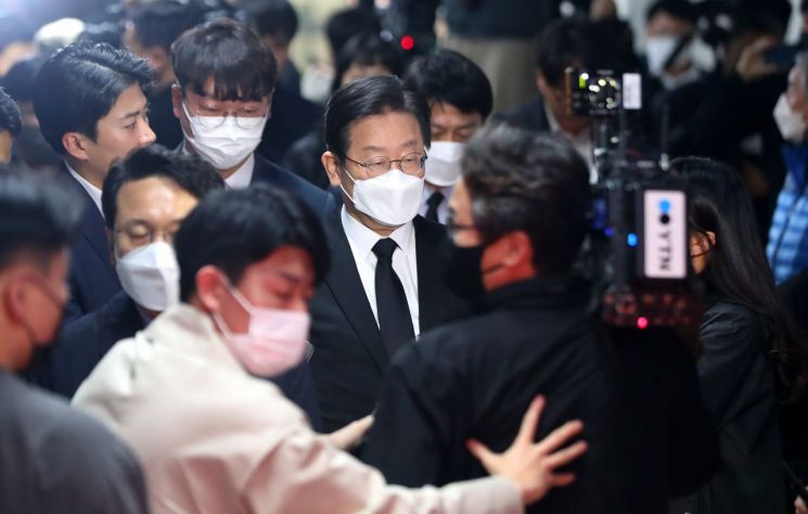 박성준 "유서 텍스트 아닌 문맥 봐야…검찰이 원인" 