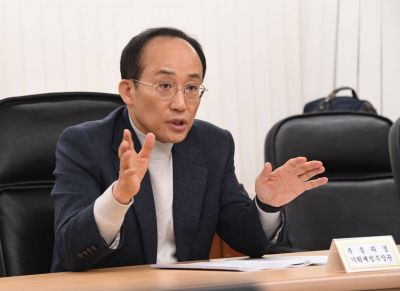 추경호 경제부총리 겸 기획재정부장관이 12일 서울 중구 은행회관에서 열린 거시경제·금융현안 관련 정례 간담회에서 발언하고 있다.