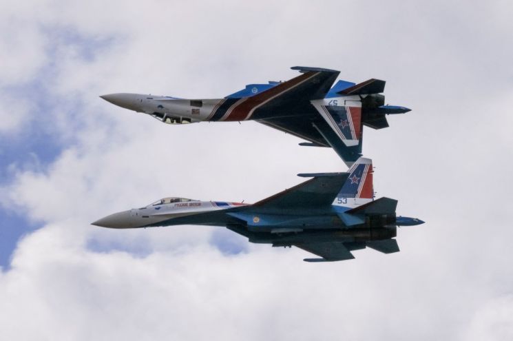 드론줄게 전투기다오…이란, 러와 Su-35 수입계약 체결